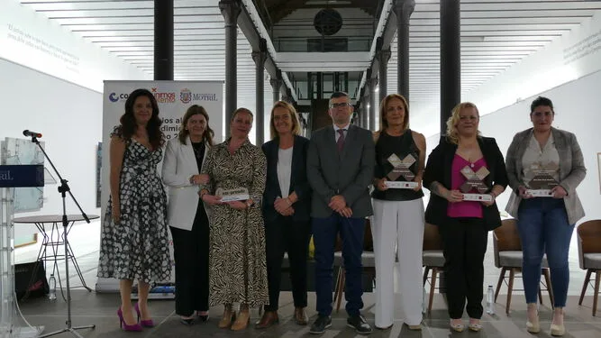 premios-reconocen-emprendimiento-femenino-Costa